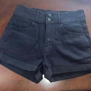 Forever 21 black shorts Size US: 28 waist Size:S/M